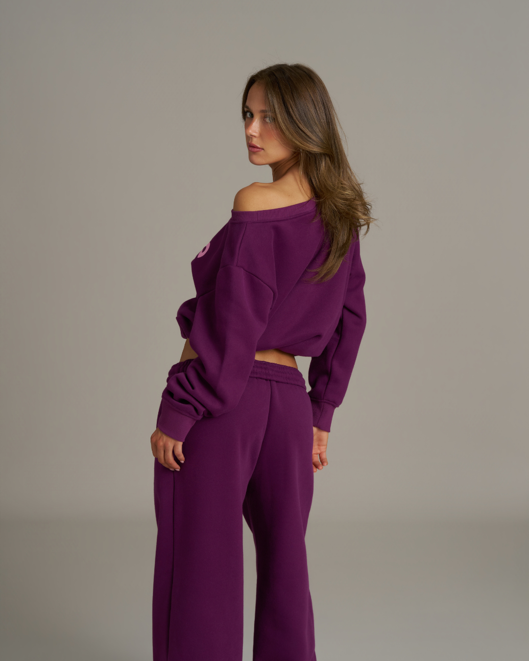 Boxy Adjustable Off-Shoulder Crewneck - Grape